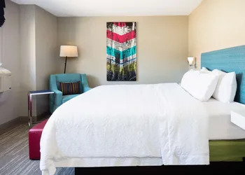 Hampton Inn Freeport hotel thumbnail 6