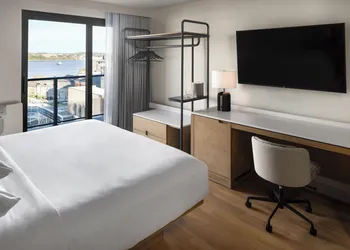 Delta Hotels by Marriott™ Halifax Downtown hotel thumbnail 4