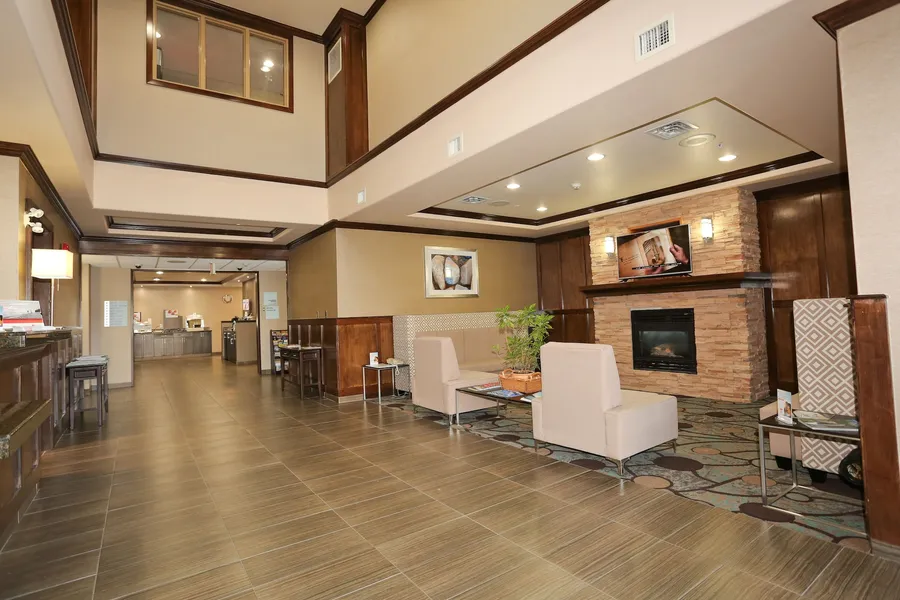 Holiday Inn Express & Suites - Vernon by IHG hotel detail image 2