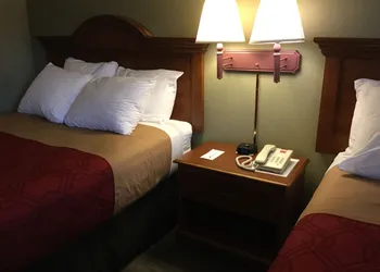 Falls Inn hotel thumbnail 7