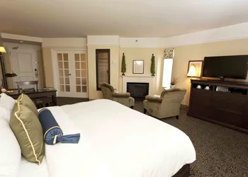 Le St-Martin Hotel & Suites Laval hotel thumbnail 3