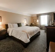 Le St-Martin Hotel & Suites Laval hotel detail image 5