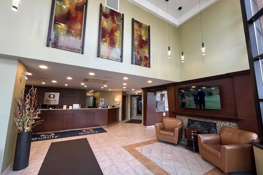 Quality Inn Saint-Jean-sur-Richelieu hotel detail image 2