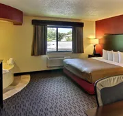 Blossom Hotel & Suites Traverse City hotel detail image 7