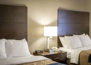 Comfort Inn & Suites Fuquay Varina hotel thumbnail 8
