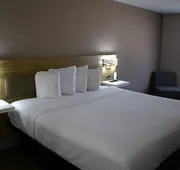 Baymont Inn & Suites by Wyndham San Marcos Outlet Malls hotel detail image 7