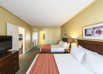 Georgian Bay Hotel Trademark Collection by Wyndham hotel thumbnail 6