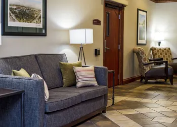 Best Western University Inn hotel thumbnail 2