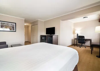 Best Western University Inn hotel thumbnail 7