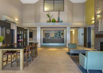 Best Western Plus Dartmouth Hotel & Suites hotel thumbnail 2