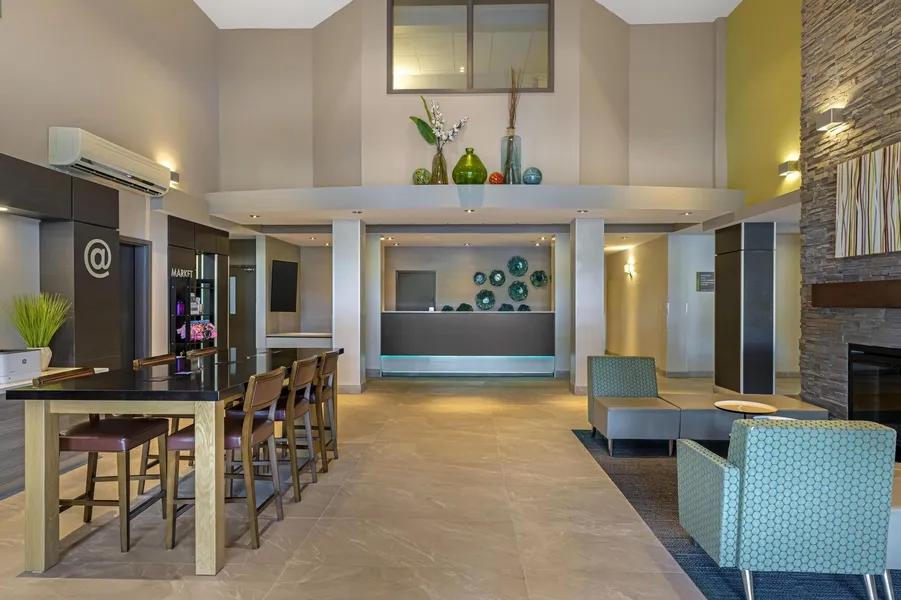 Best Western Plus Dartmouth Hotel & Suites hotel detail image 2