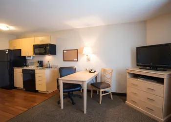 Candlewood Suites Sheridan by IHG hotel thumbnail 2