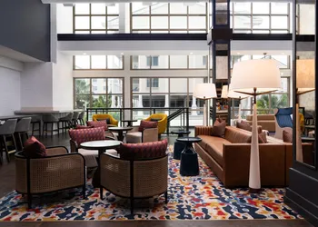 Hilton Garden Inn Charleston Waterfront/Downtown hotel thumbnail 7