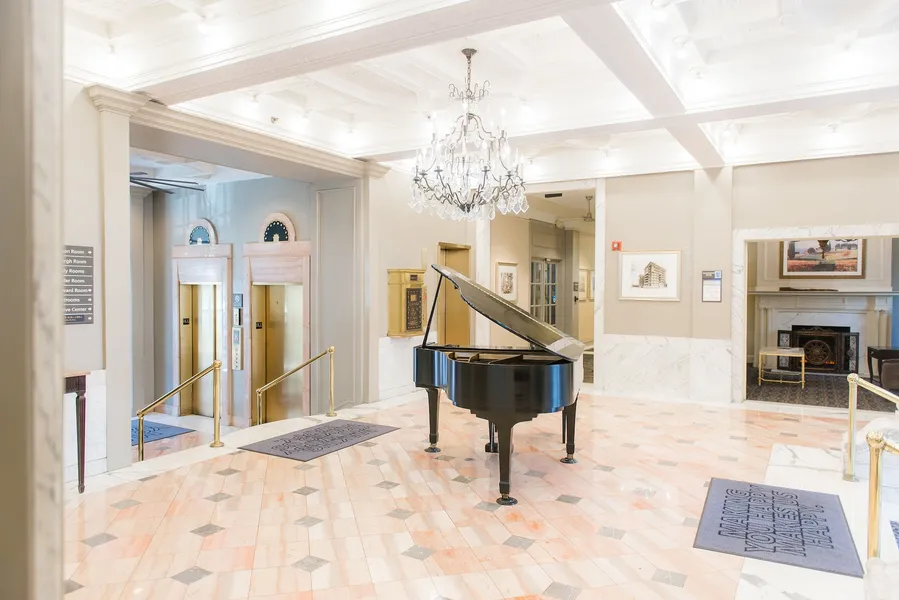 Hampton Inn & Suites Birmingham-Downtown-Tutwiler hotel detail image 2