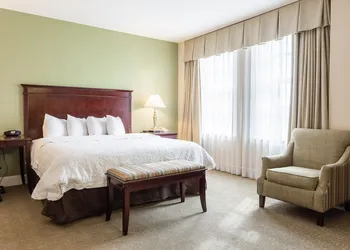 Hampton Inn & Suites Birmingham-Downtown-Tutwiler hotel thumbnail 4