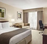 Days Inn by Wyndham Brantford hotel detail image 7