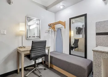 Americas Best Value Inn Milpitas Silicon Valley hotel thumbnail 6