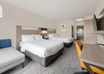 Holiday Inn Express Hotel & Suites Edmonton South by IHG hotel thumbnail 5