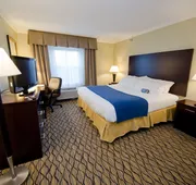 Holiday Inn Express & Suites Merrimack – Nashua by IHG hotel detail image 3