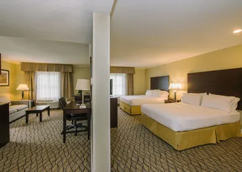 Holiday Inn Express & Suites Merrimack – Nashua by IHG hotel thumbnail 7