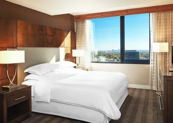 Sheraton Denver West Hotel hotel thumbnail 4