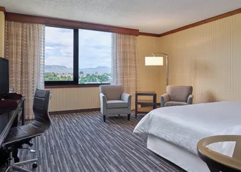 Sheraton Denver West Hotel hotel thumbnail 7