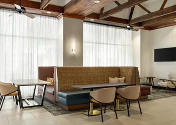 Hampton Inn & Suites Greenville-Downtown-RiverPlace hotel thumbnail 2