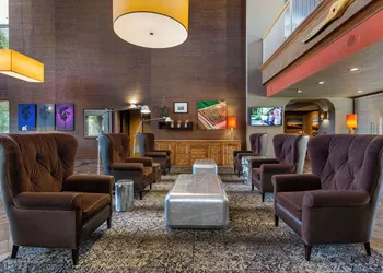 Best Western Plus Scottsdale Thunderbird Suites hotel thumbnail 5