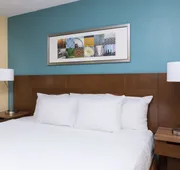 Fairfield Inn & Suites Holland hotel detail image 5