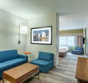 Holiday Inn Express Hauppauge-Long Island hotel detail image 3