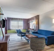 Holiday Inn Express Hauppauge-Long Island hotel detail image 7