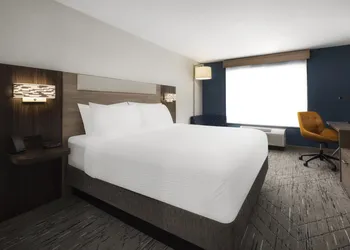 Holiday Inn Express Bothell by IHG hotel thumbnail 4