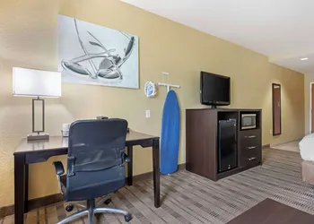 Best Western Edgewater Inn hotel thumbnail 7