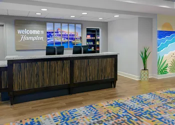 Hampton Inn & Suites Pensacola/Gulf Breeze hotel thumbnail 5