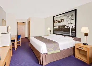 Super 8 by Wyndham St. James hotel thumbnail 6