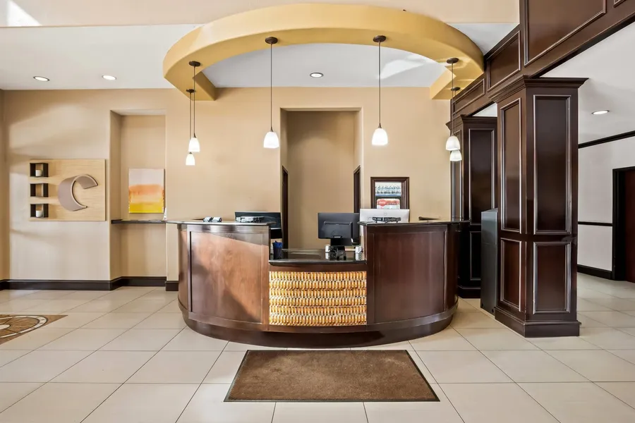 Comfort Suites Waxahachie - Dallas hotel detail image 2