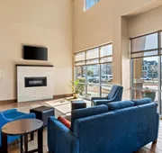 Comfort Suites Waxahachie - Dallas hotel detail image 5