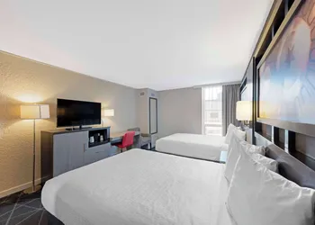 Best Western Plus Austin Central hotel thumbnail 6