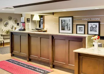 Wingate by Wyndham Cranberry hotel thumbnail 2