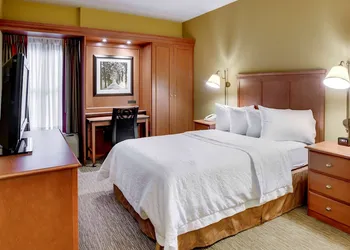 Wingate by Wyndham Cranberry hotel thumbnail 3