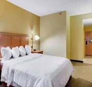 Wingate by Wyndham Cranberry hotel detail image 5