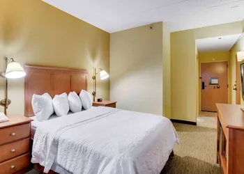 Wingate by Wyndham Cranberry hotel thumbnail 5