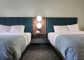 Wingate by Wyndham Cranberry hotel thumbnail 7
