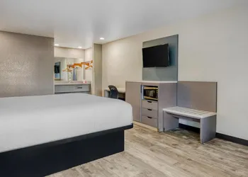 SureStay Hotel by Best Western Ukiah hotel thumbnail 5