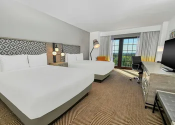 DoubleTree by Hilton Austin hotel thumbnail 6