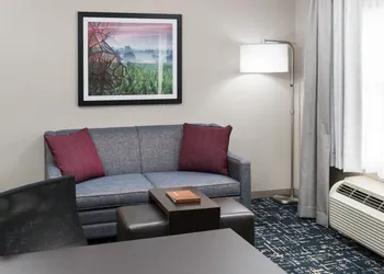 Homewood Suites by Hilton Cedar Rapids-North hotel thumbnail 5