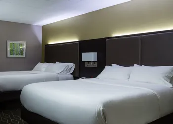 Holiday Inn Sudbury by IHG hotel thumbnail 6