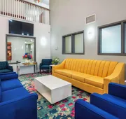 Quality Inn & Suites hotel detail image 3