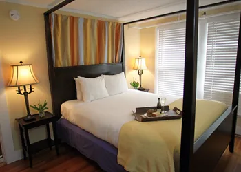 The Kennebunk Inn hotel thumbnail 5