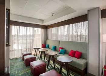 Hampton Inn Gadsden hotel thumbnail 2